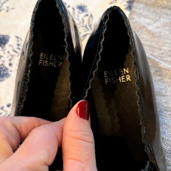 Eileen Fisher Harria Patent Heeled Platform Loafers in Black, size 6.5 - Picture 7 of 11